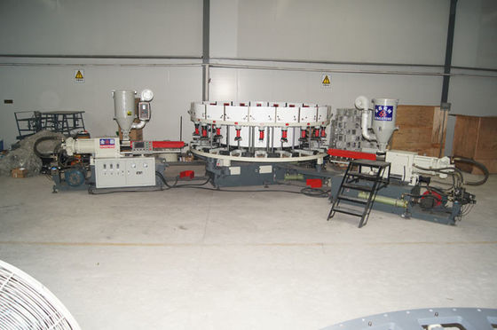 Máquina que moldea de las sandalias de los hombres de la inyección de cuero del Pvc bicolor con 20 estaciones