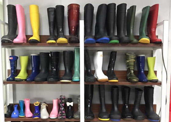 Zapatos rotatorios automáticos que hacen la máquina para Gumboots/las botas de la seguridad